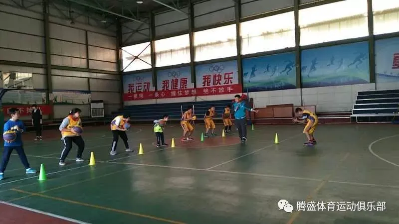 初中篮球战术一周训练计划_2